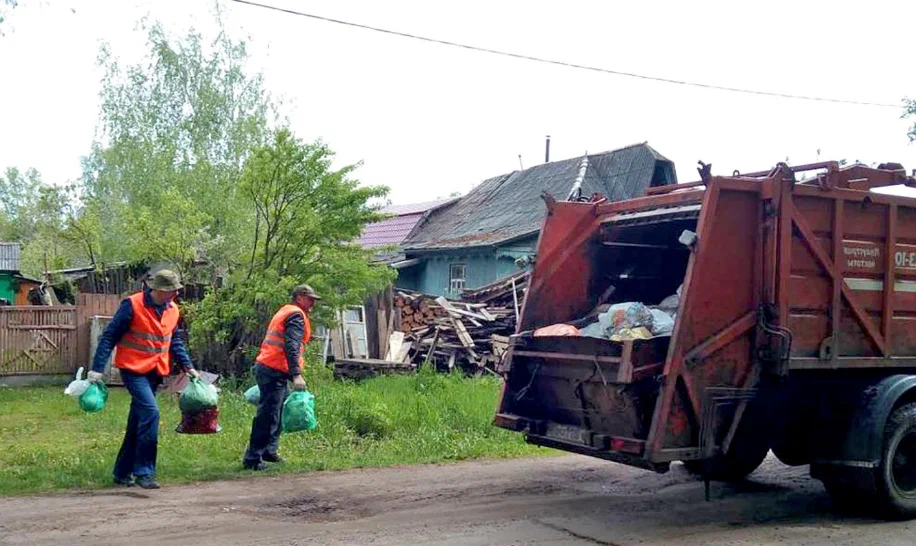 Вывоз мусора из частного дома в Советской Гавани в октябре