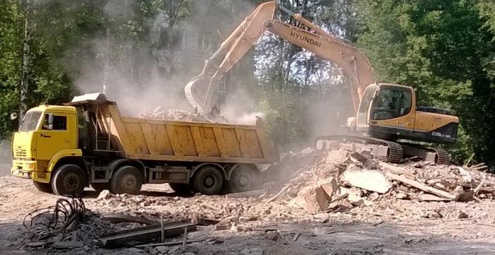 Вывоз бетонного боя и ЖБИ отходов в Советской Гавани от ПроМусор, цена от 2805 руб., утилизация и переработка